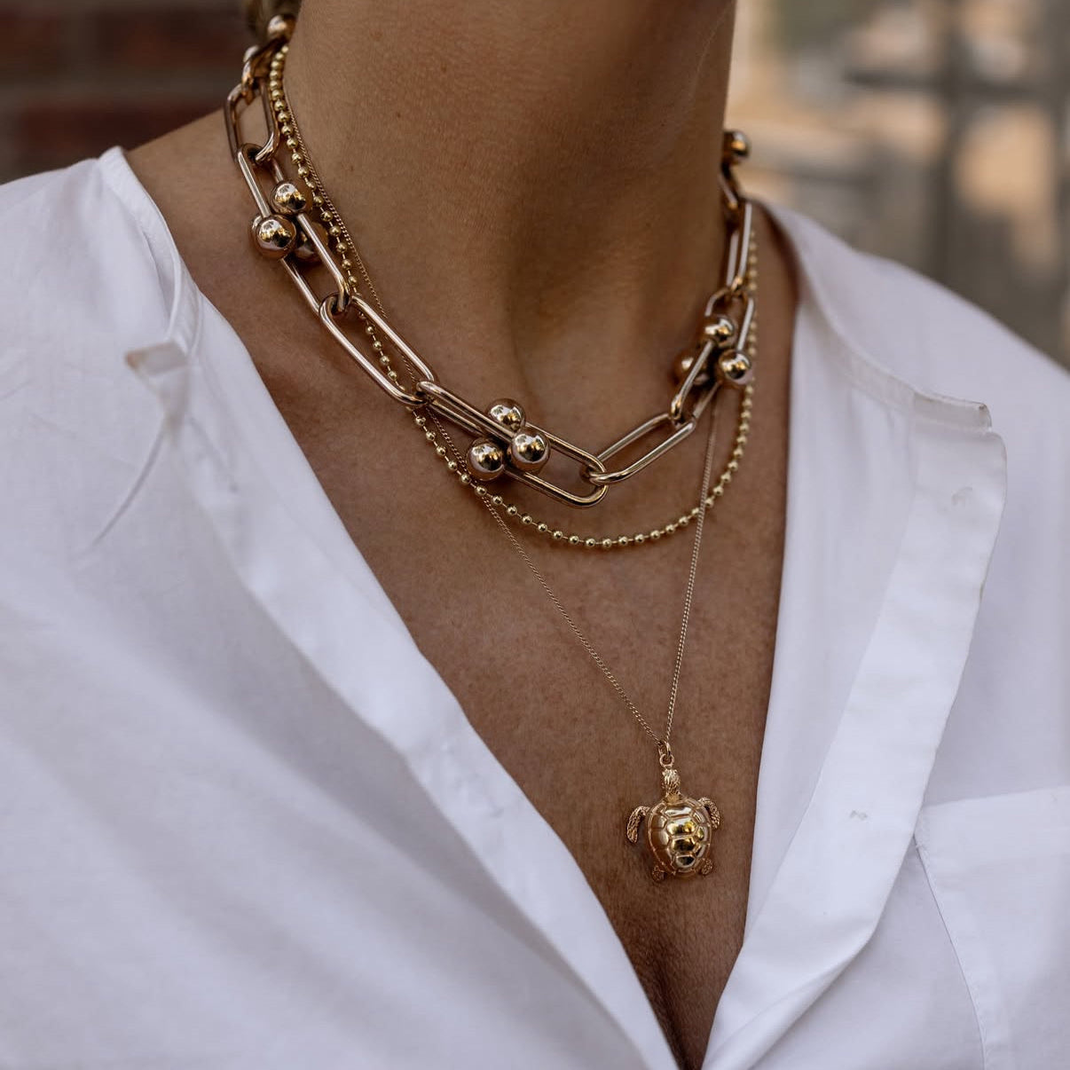 ARC NECKLACE