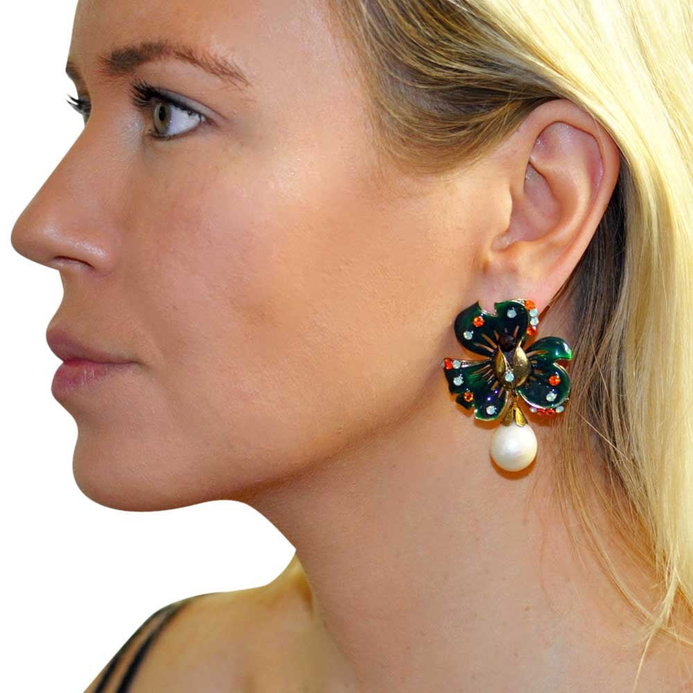 BOUCLES D'OREILLES VINTAGE DE STYLE VICTORIEN - FLEUR VERTE ÉMAILLÉE, PERLE NATURELLE ET PIERRES SEMI - PRÉCIEUSES - MY LITTLE VENDOME