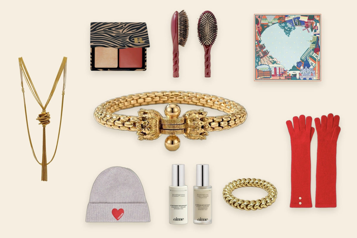 Sélection de cadeaux de Noël pour femme : bracelet Montorgueil My Little Vendôme, sautoir Opéra, gants rouges, carré de soie, brosse, bonnet en cachemire