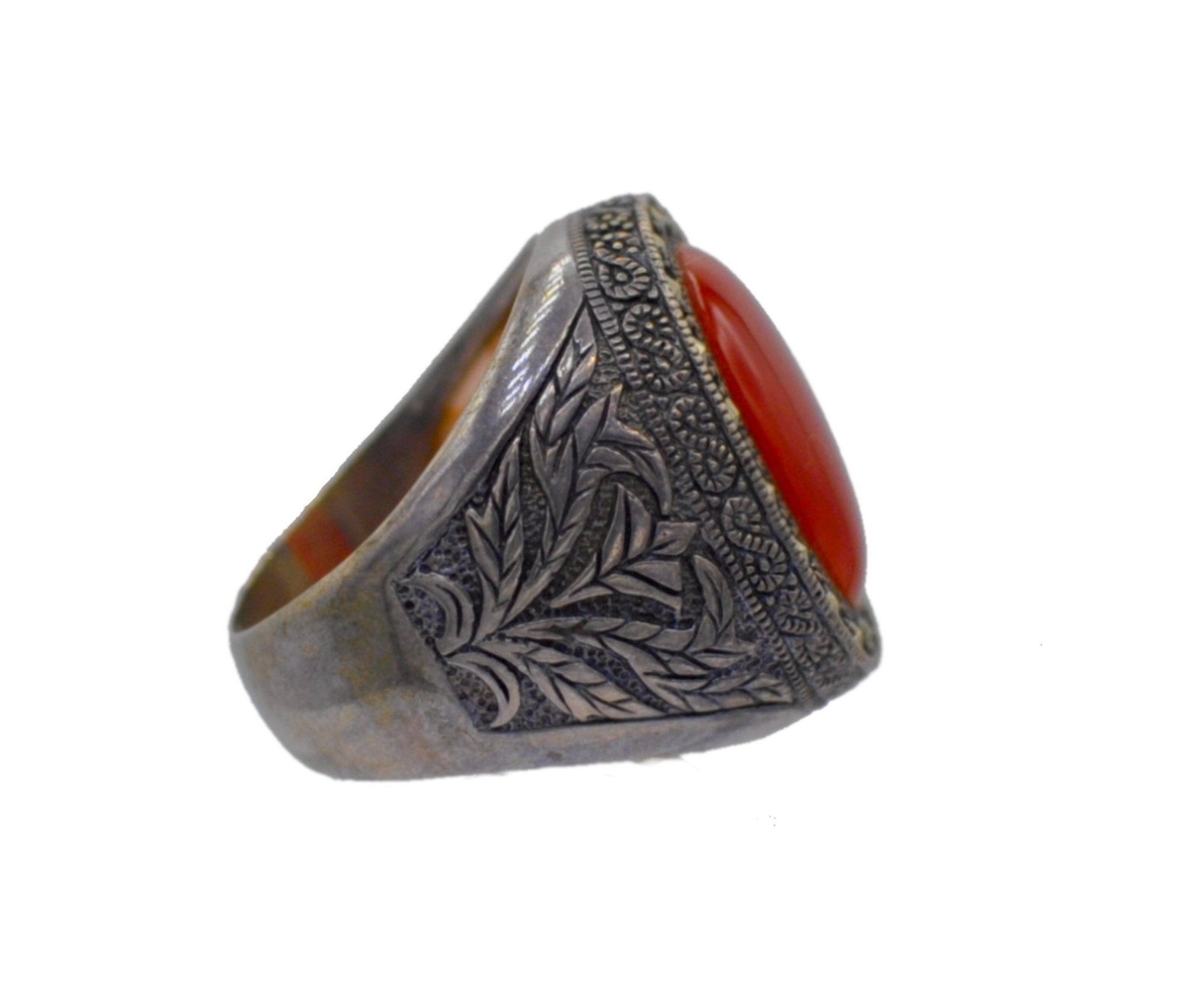 BAGUE VINTAGE CHEVALIERE CABOCHON AGATE ROUGE EN ARGENT 925 ET PIERRES SEMI PRÉCIEUSES - MY LITTLE VENDOME