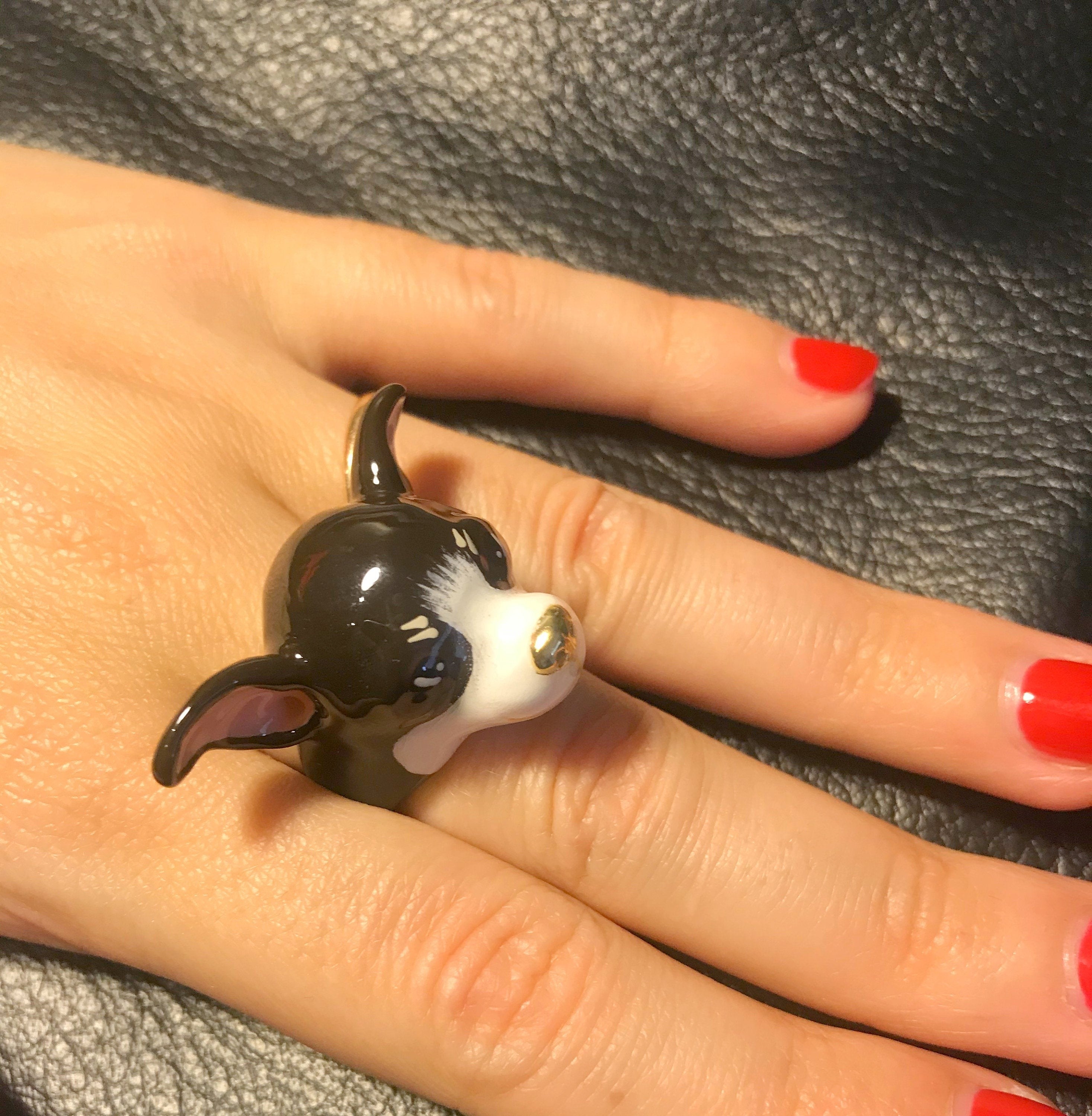 CHIHUAHUA HAND-ENAMELED DOG RING - MY LITTLE VENDOME