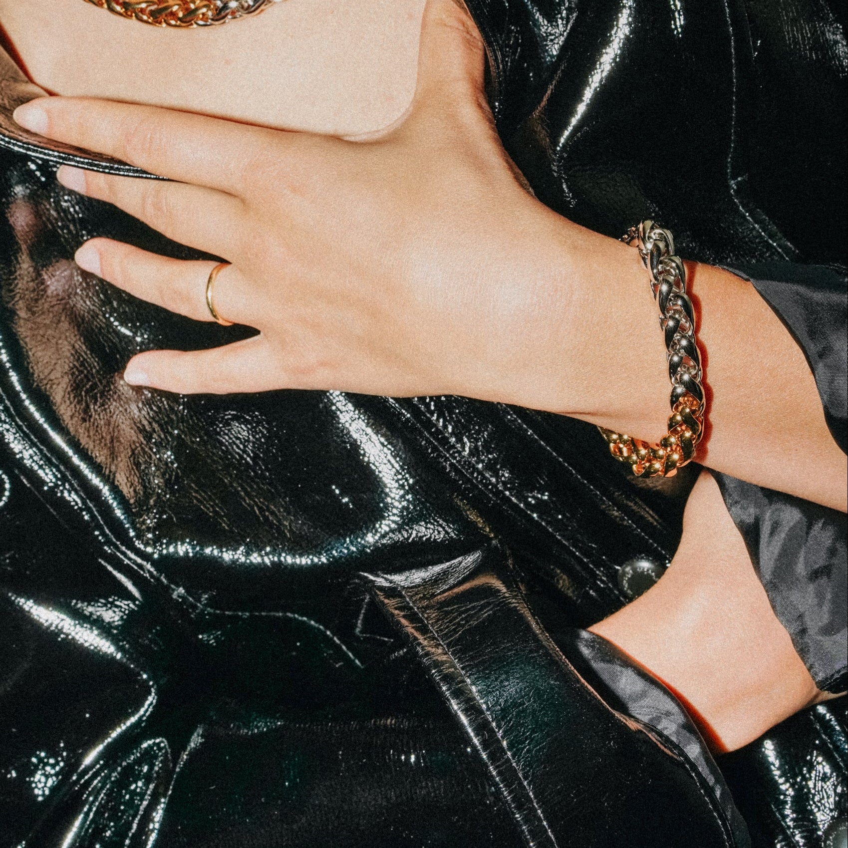 Collier ODEON — Édition Two-Tone